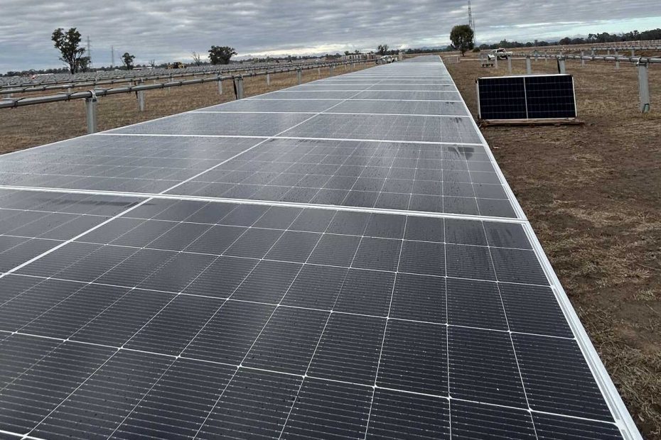 Wanted, more batteries as abundant wind and solar hit record curtailment levels