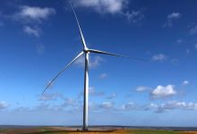 Australia tops 50 pct renewables again, but its biggest isolated grid did better with 55 pct wind and solar: Here’s how