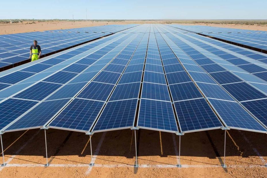 No concrete, no B-doubles: Major solar and battery project promises ultra-light touch