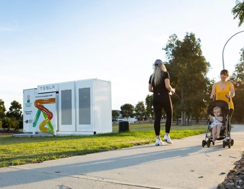 Community battery launches next to community solar system, to help power regional resilience