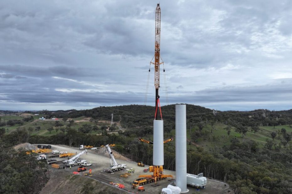 Big shortfall in wind will put Australia’s 2030 renewable target out of reach, AEMO says in latest blueprint