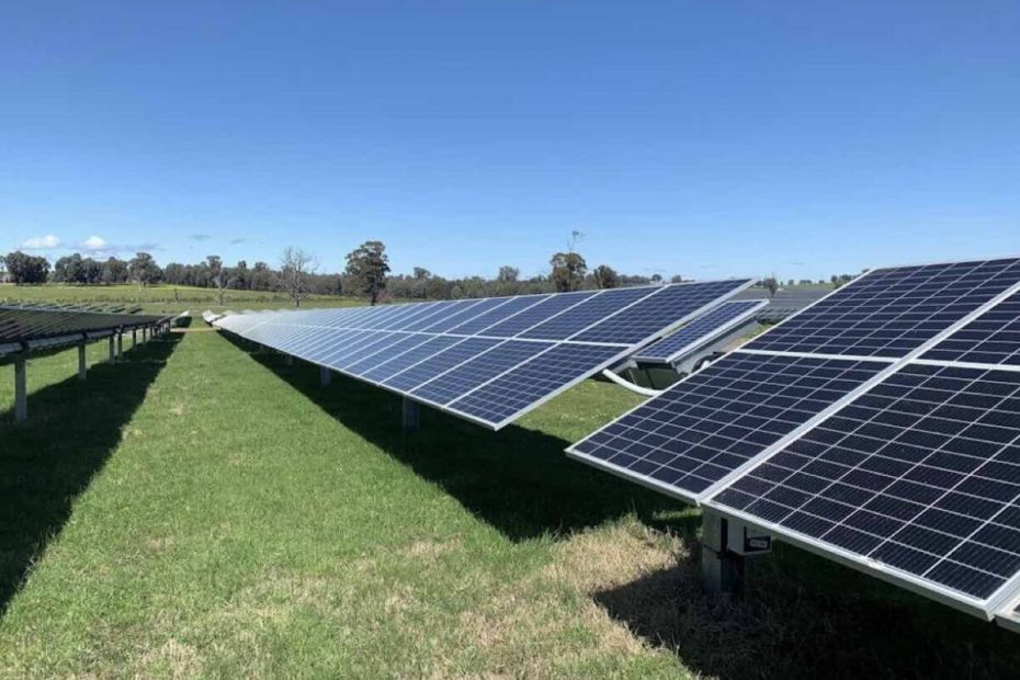 Taiwan energy company enters Australia with deal to roll out 10 small solar and battery projects