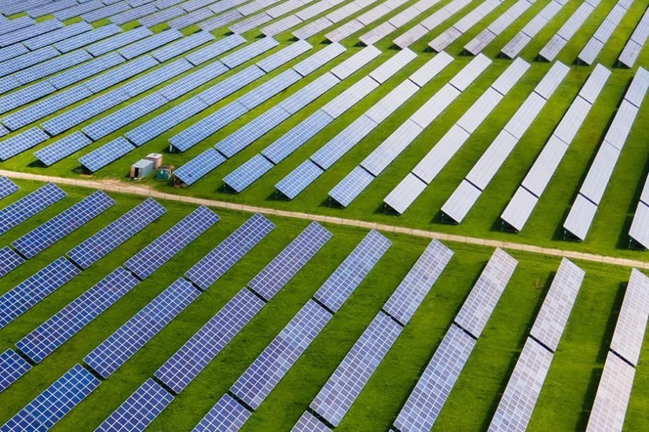 Australian software allows Italian homes to get free power from solar panels in Spain. Why not here?