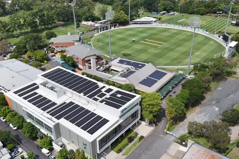 Solar rebates supersized as Bowen turns again to consumers to change energy game